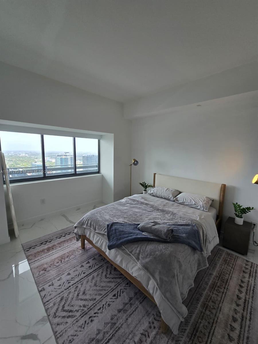 480 NE 31st St #4003, Miami FL 33137