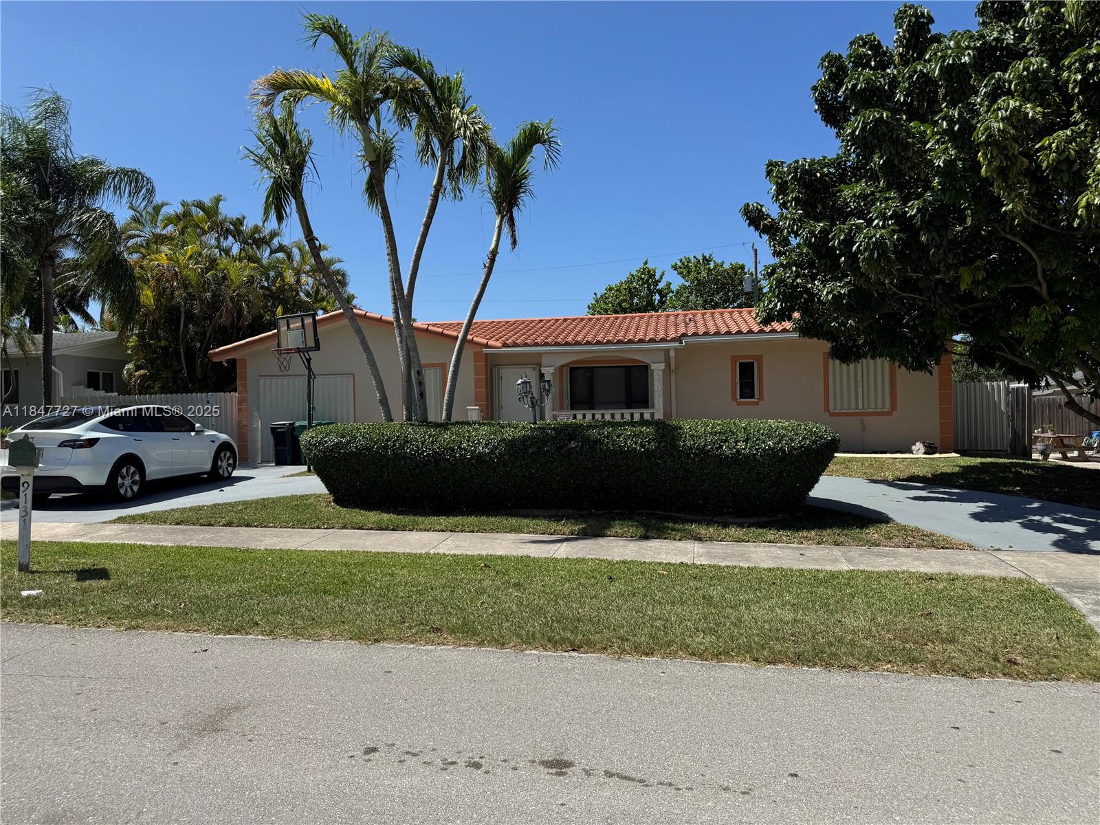 9131 SW 178th Ter FL