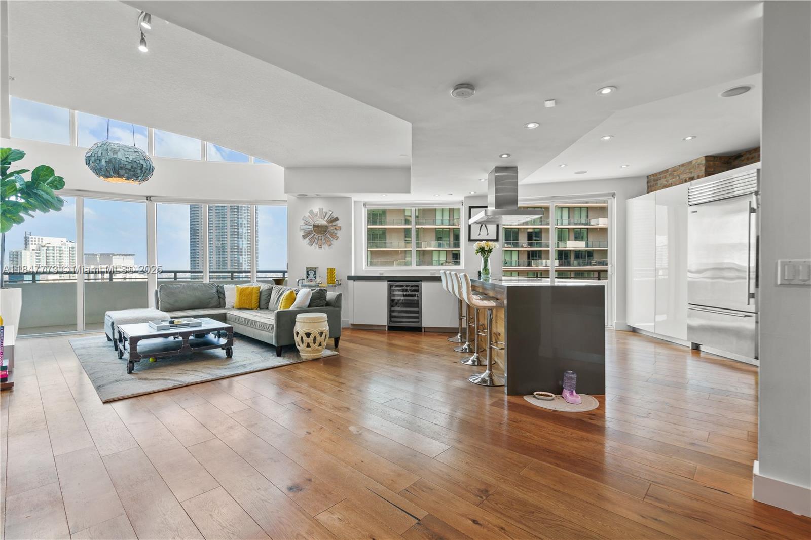 Property photo # 8