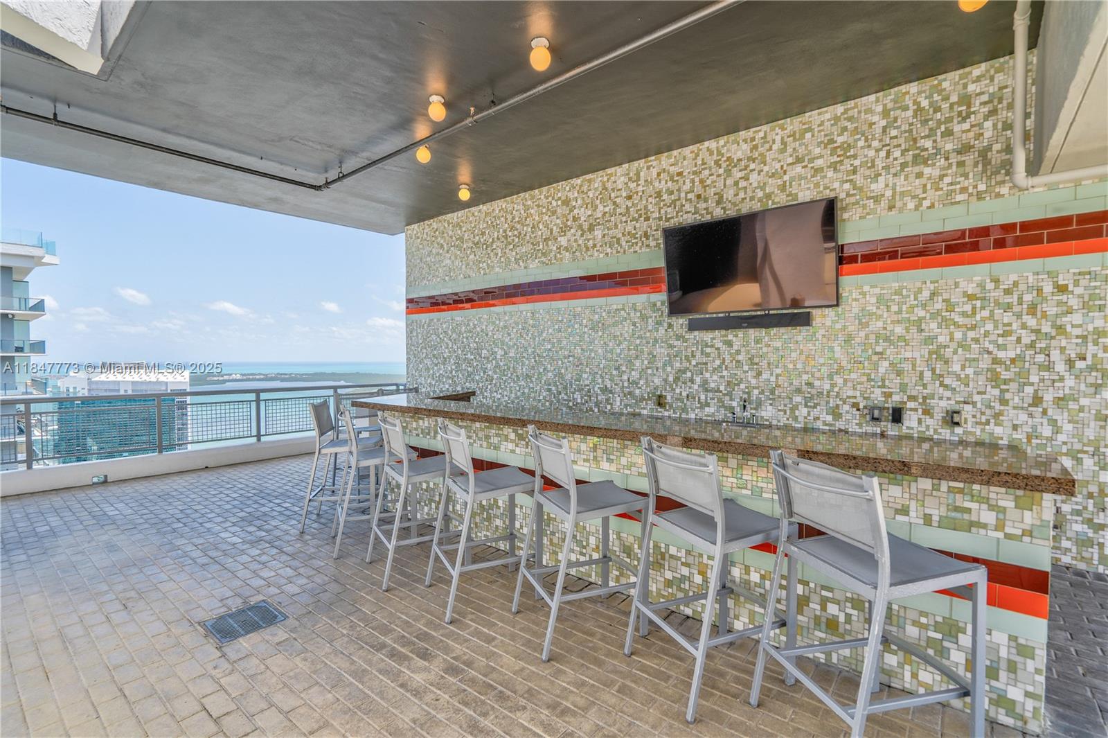 60 SW 13th St #4616, Miami FL 33130