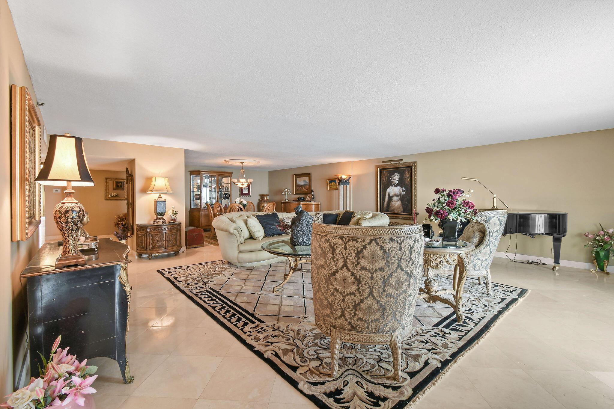 Image to showcase the property located at 19750 S Beach Road 6030