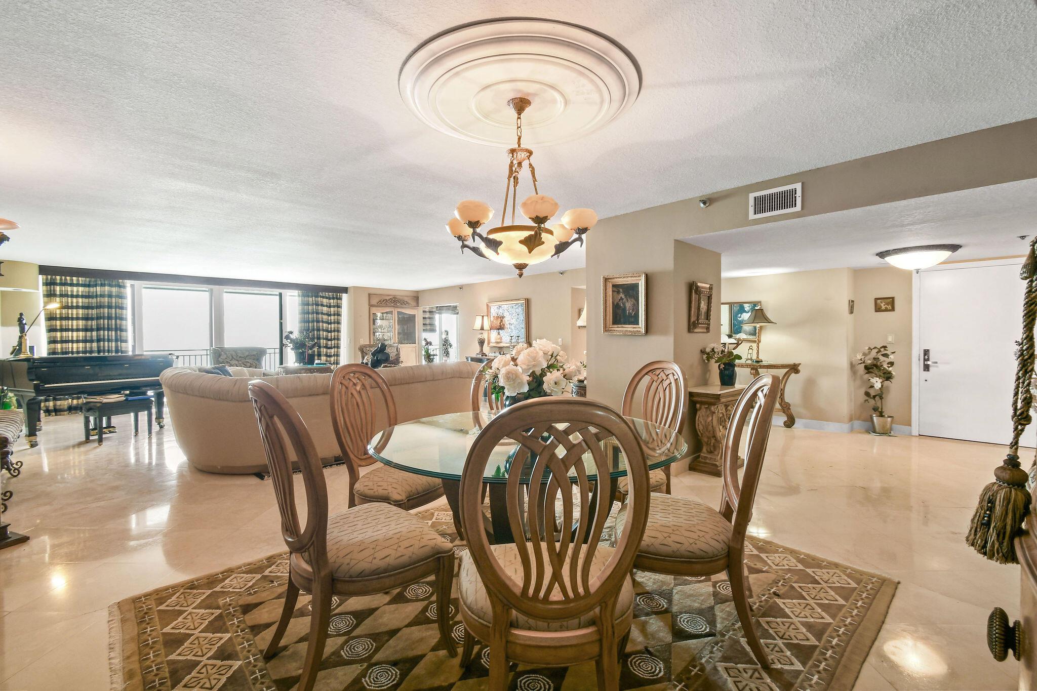 Image to showcase the property located at 19750 S Beach Road 6030