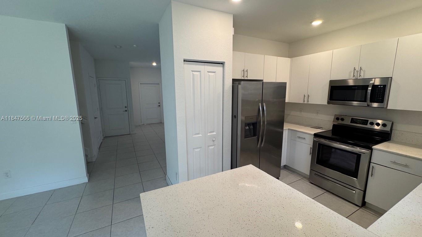 Property photo # 4