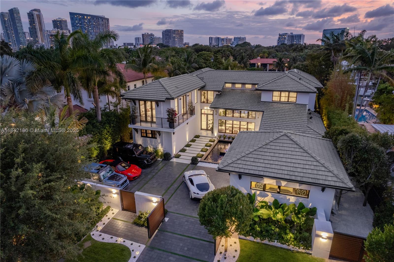 4241 Palm Ln, Miami, Florida 33137