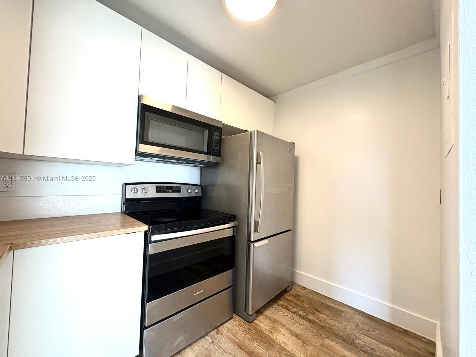 Property photo # 9