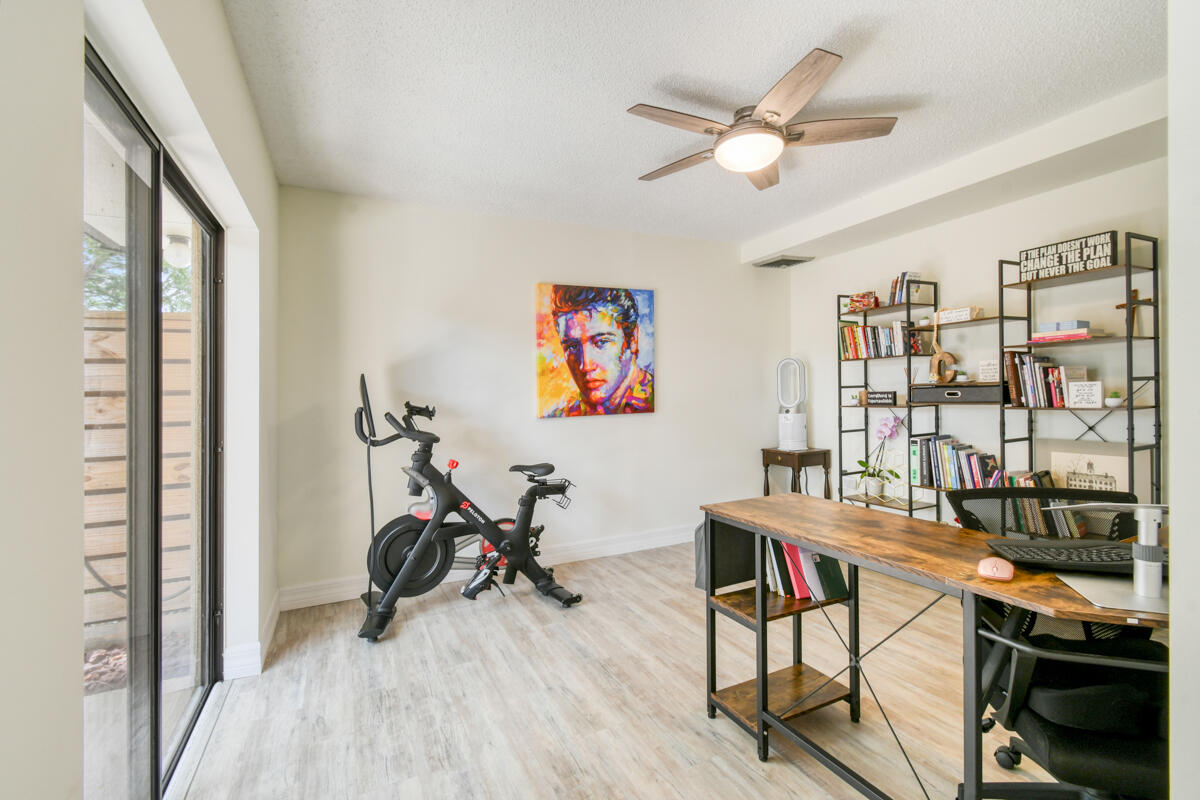 Image to showcase the property located at 630 6th Terrace