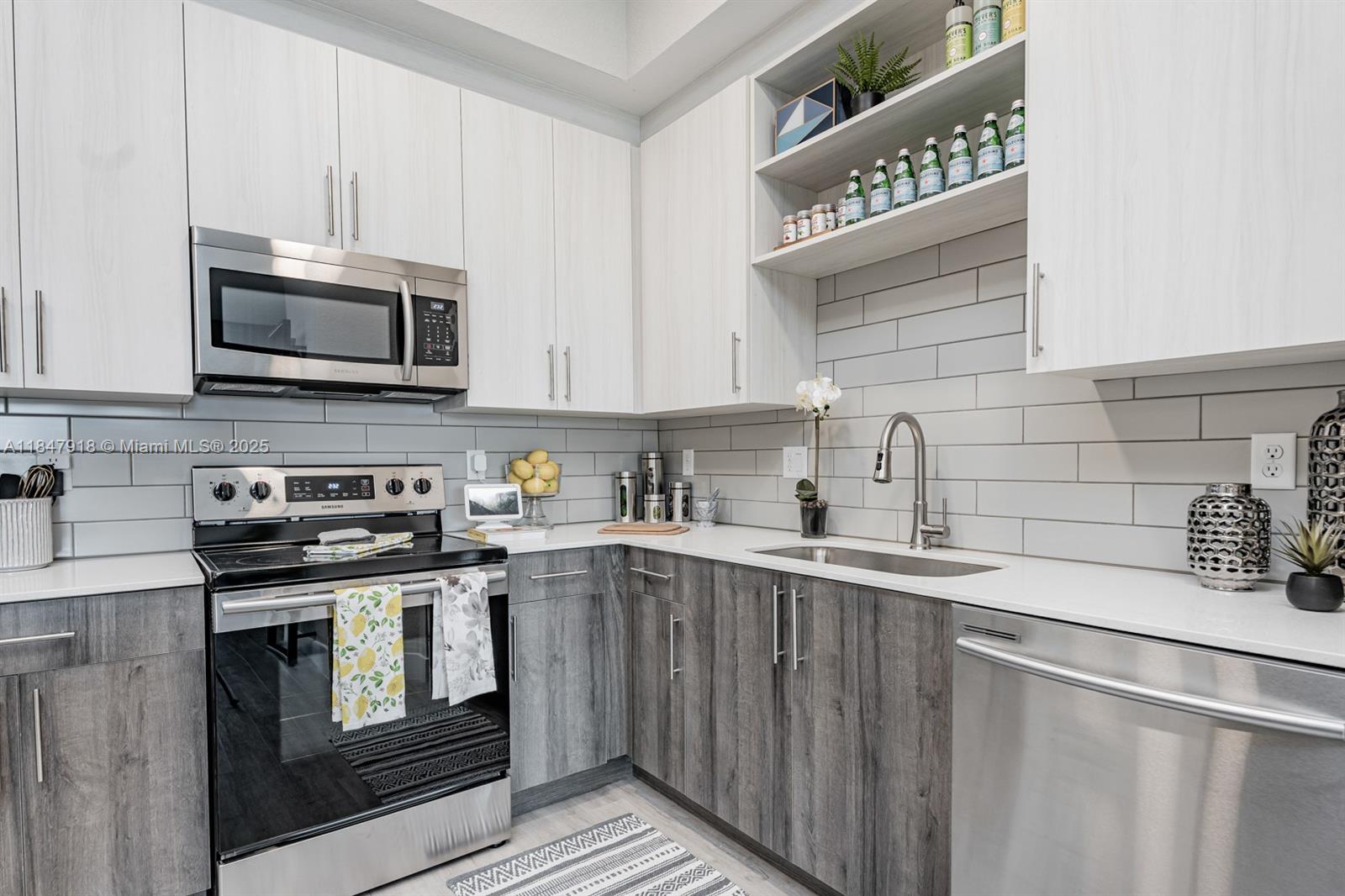 Property photo # 6