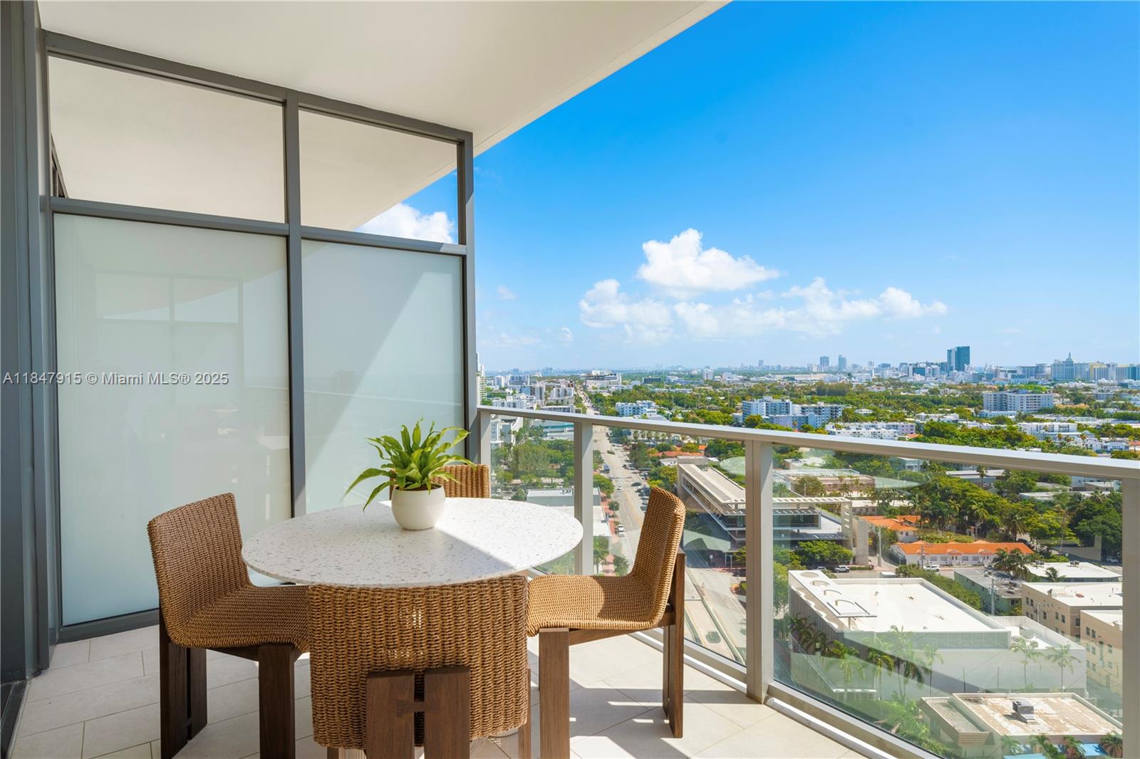 500 Alton Rd #2008, Miami Beach FL 33139
