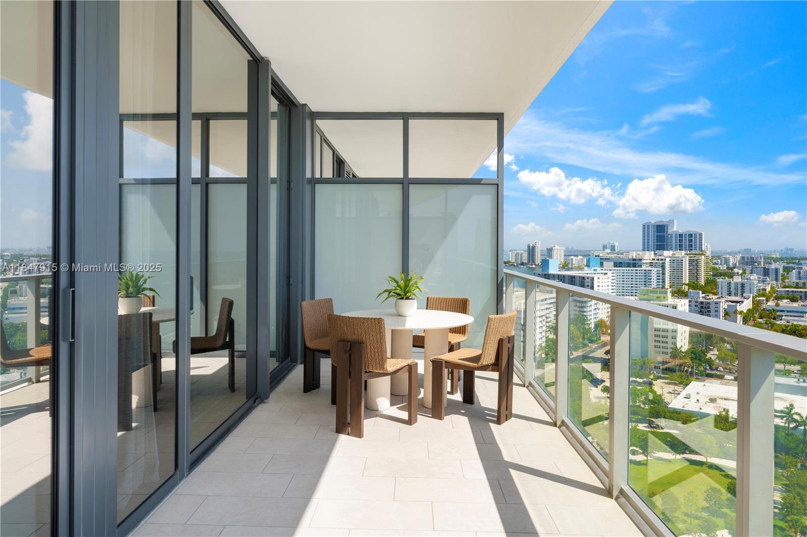 500 Alton Rd #2008, Miami Beach FL 33139
