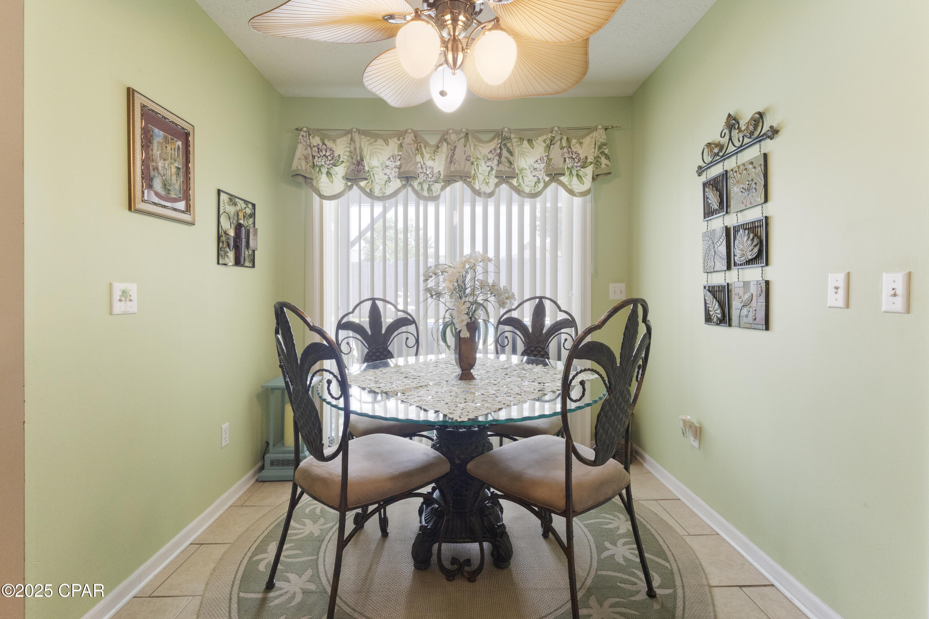 Image 10 For 812 Pine Forest Drive