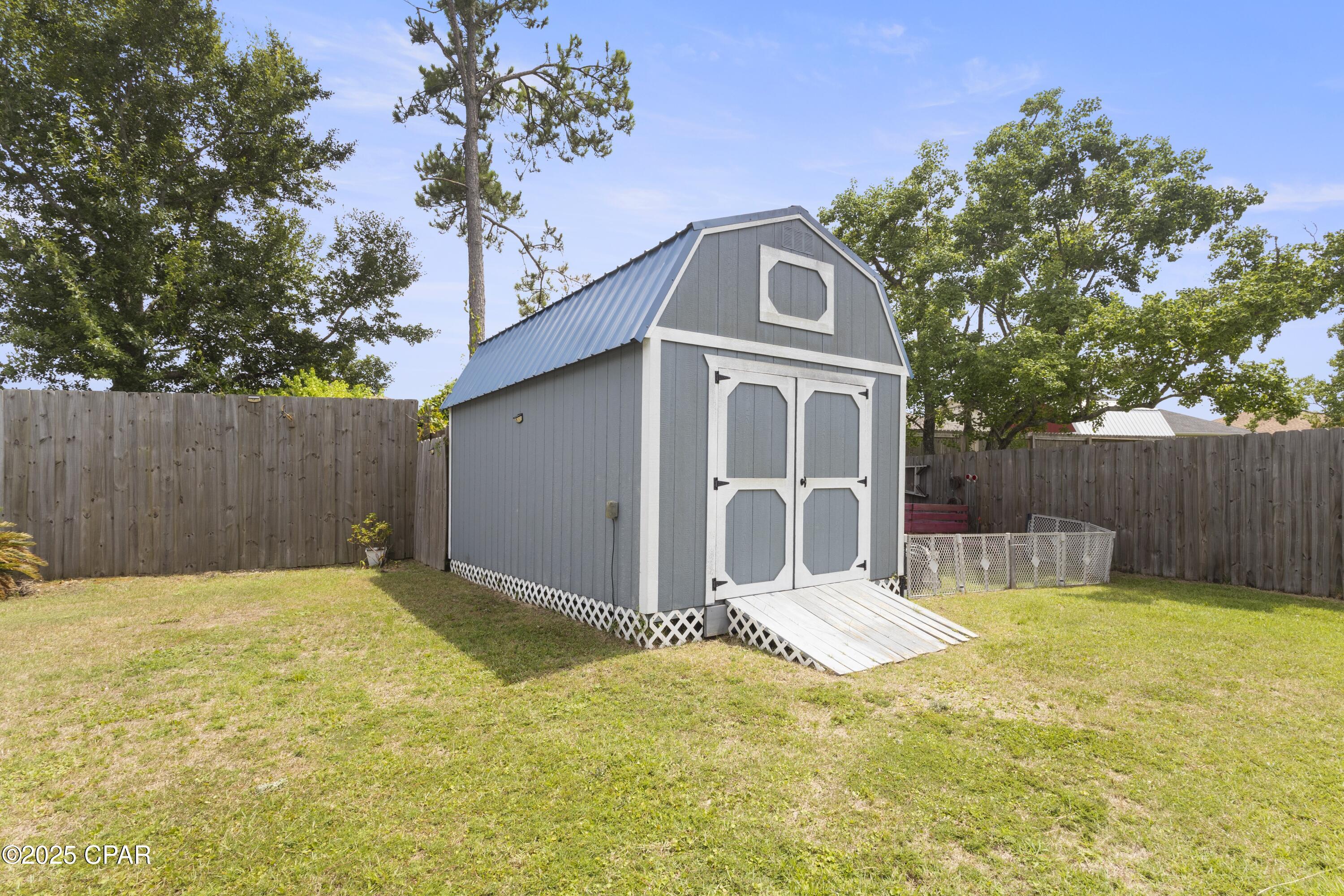 Image 14 For 812 Pine Forest Drive