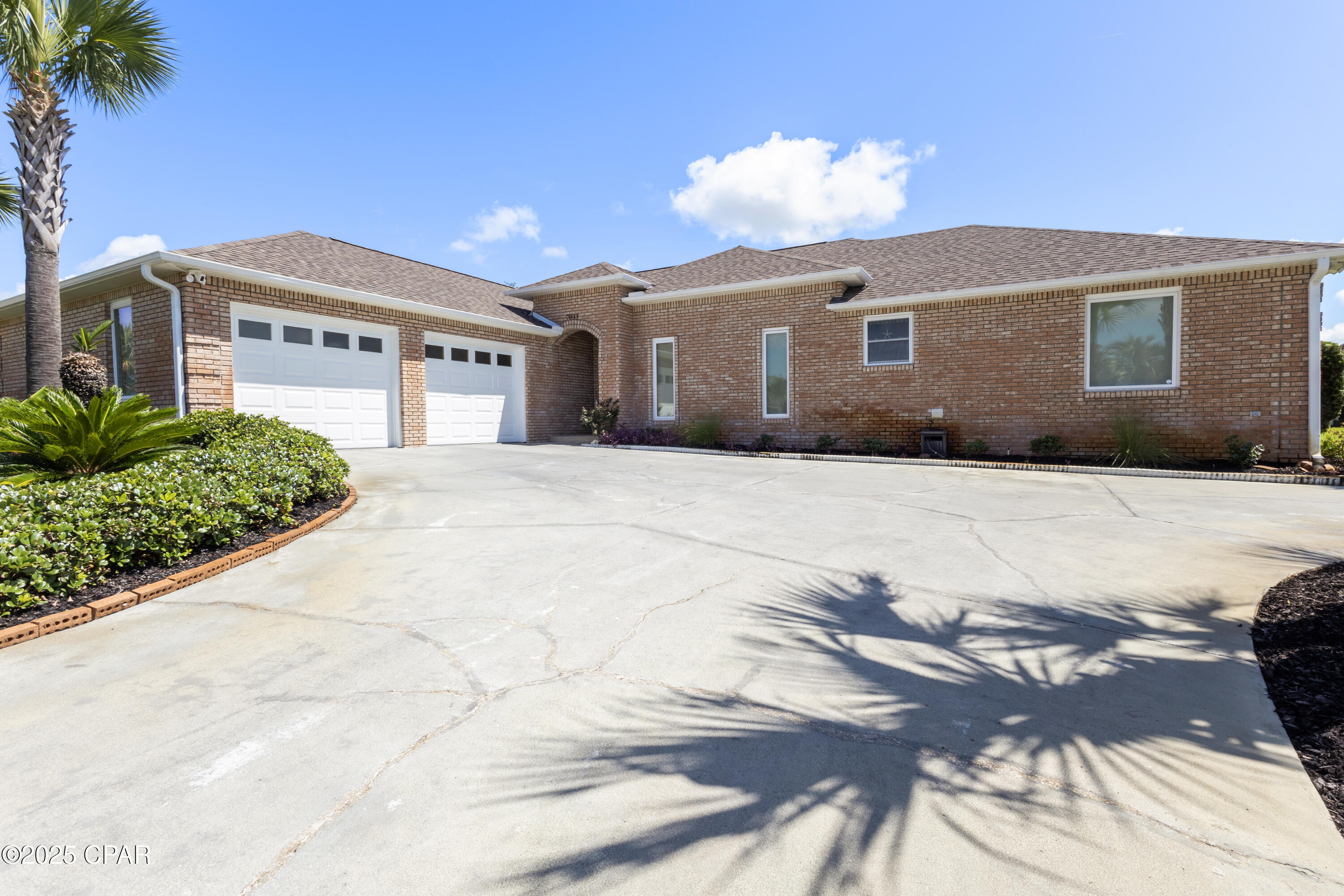Image 2 For 7033 Benton Drive