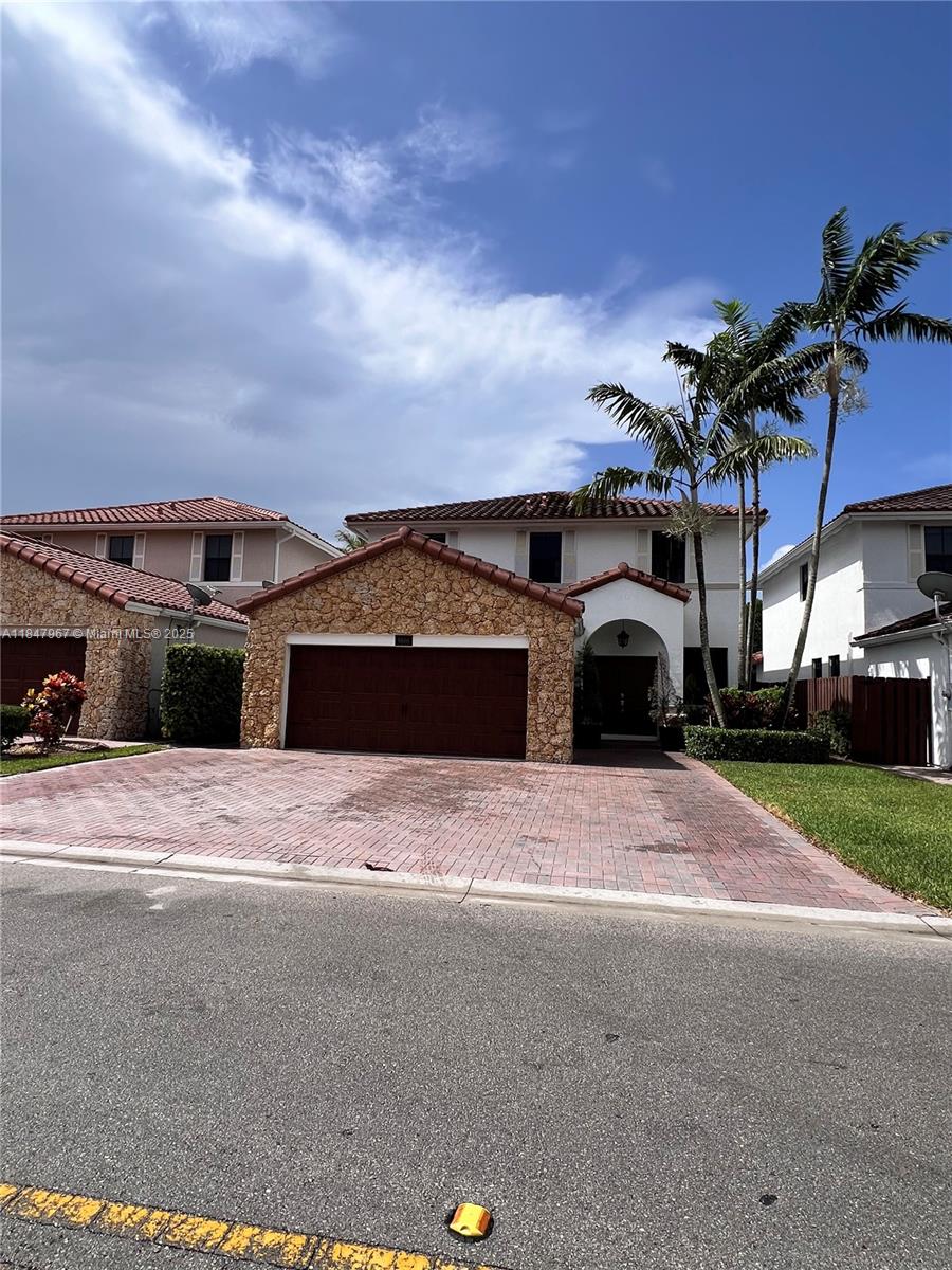 Property photo # 2