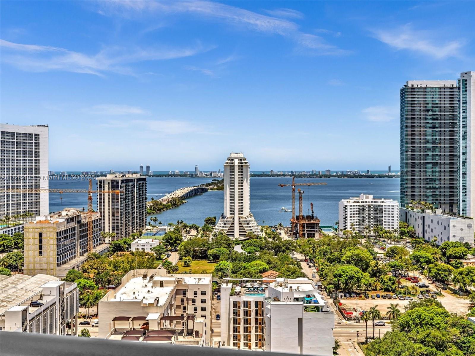 121 NE 34th St #2208, Miami FL 33137