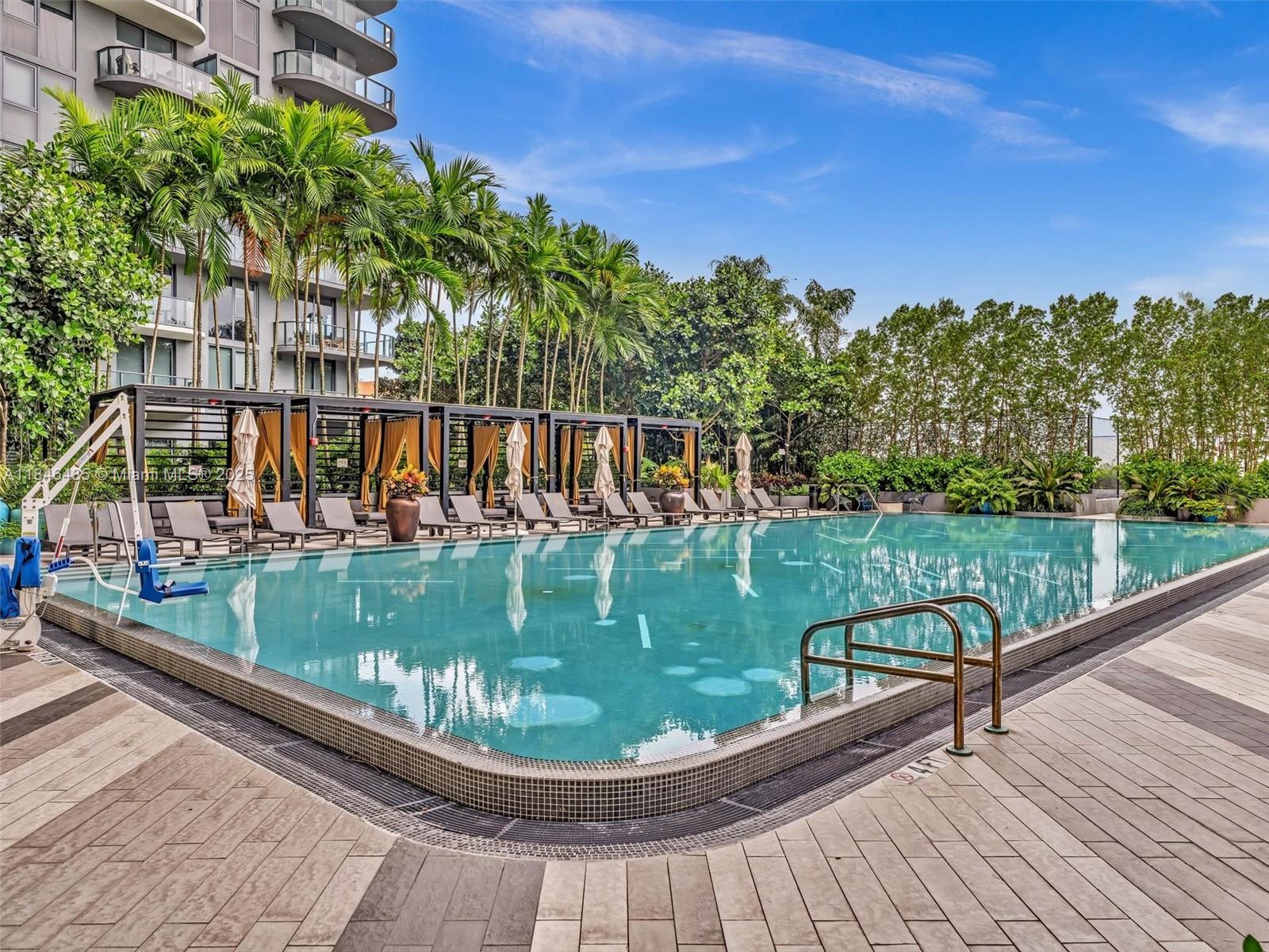 121 NE 34th St #2208, Miami FL 33137