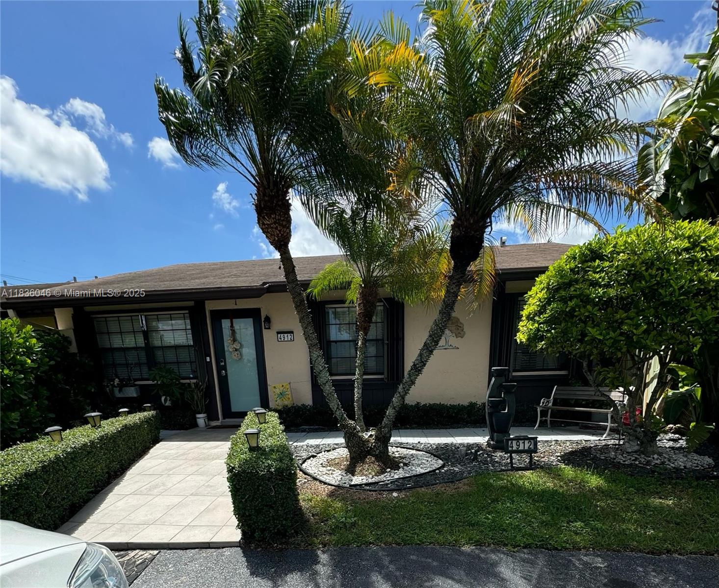 Property photo # 0