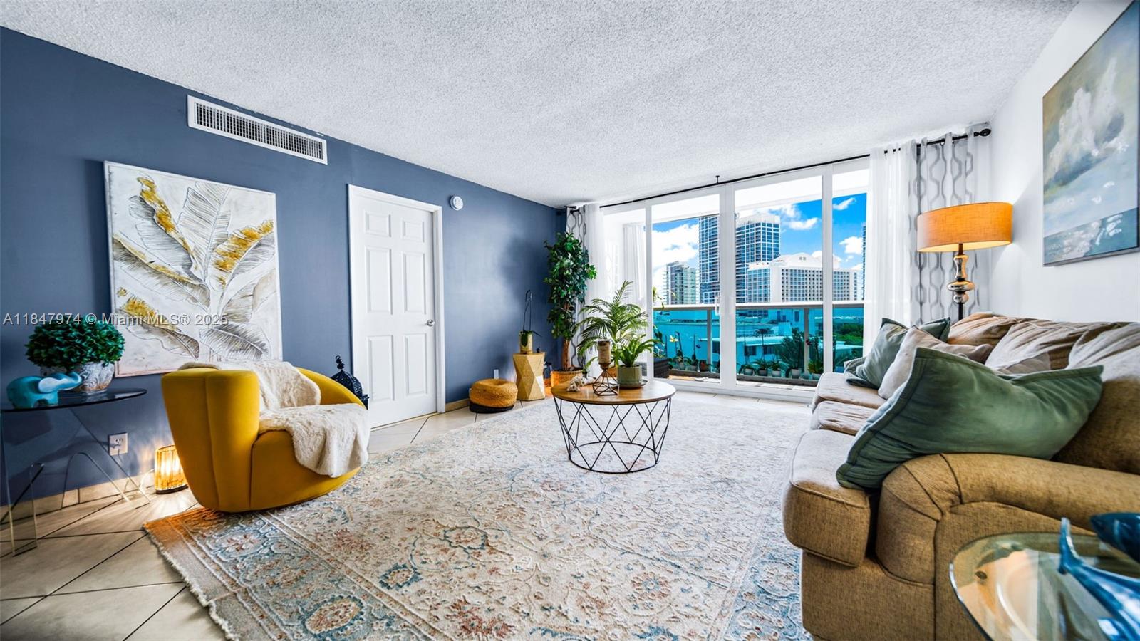 Property photo # 9