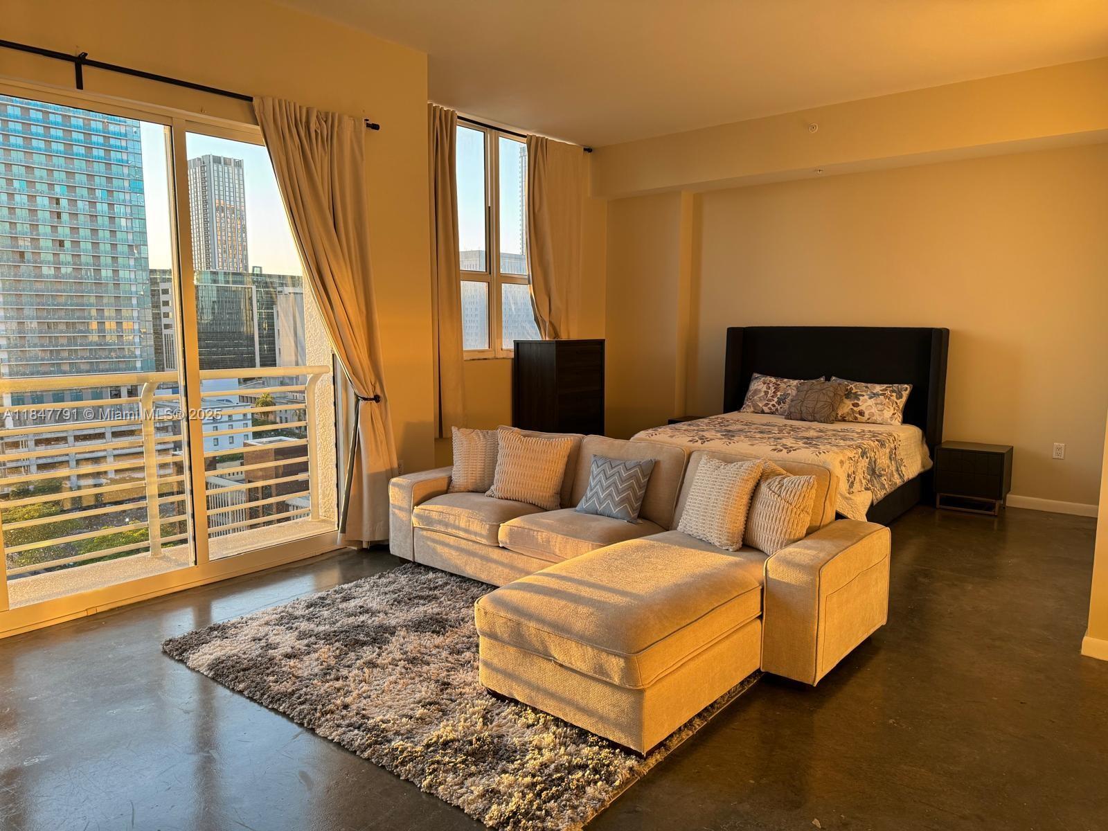 133 NE 2nd Ave #1417, Miami FL 33132