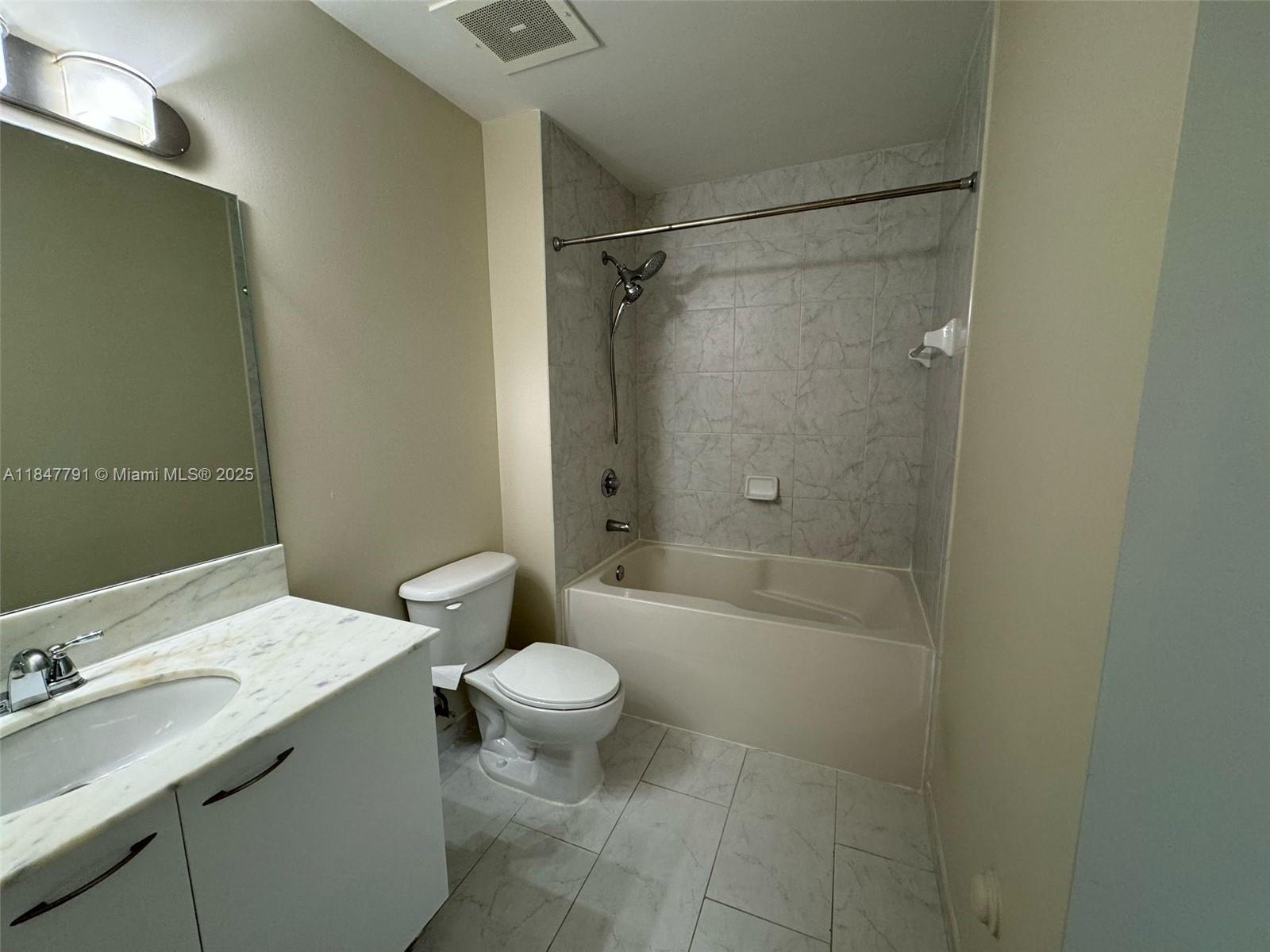 133 NE 2nd Ave #1417, Miami FL 33132