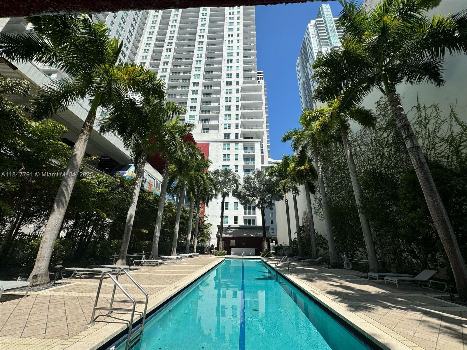 133 NE 2nd Ave #1417, Miami FL 33132