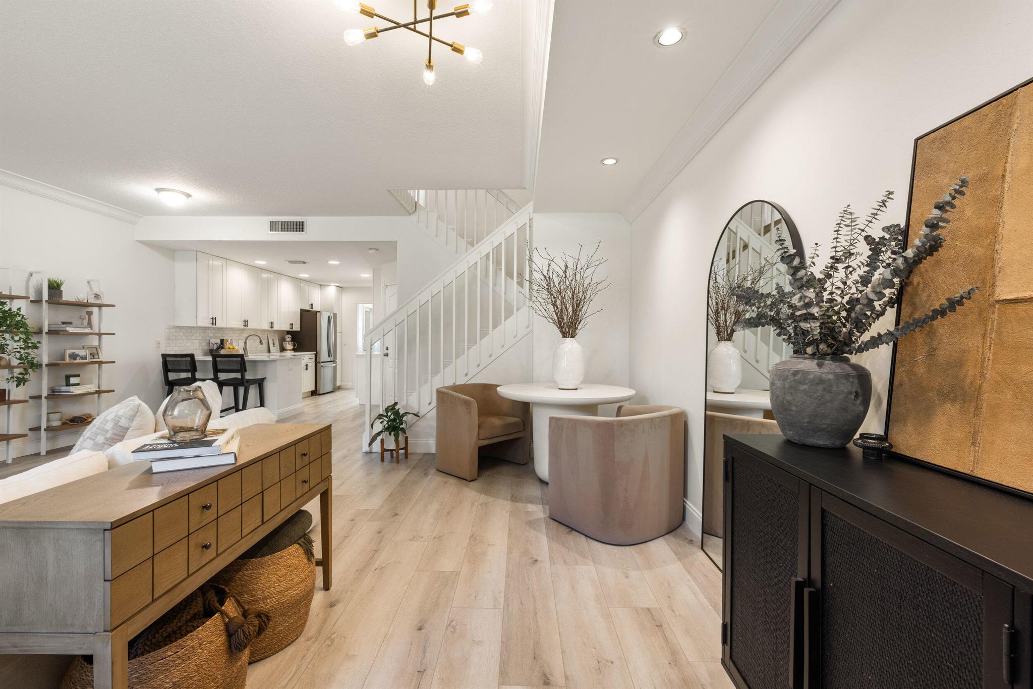 Image to showcase the property located at 346 Legare Court