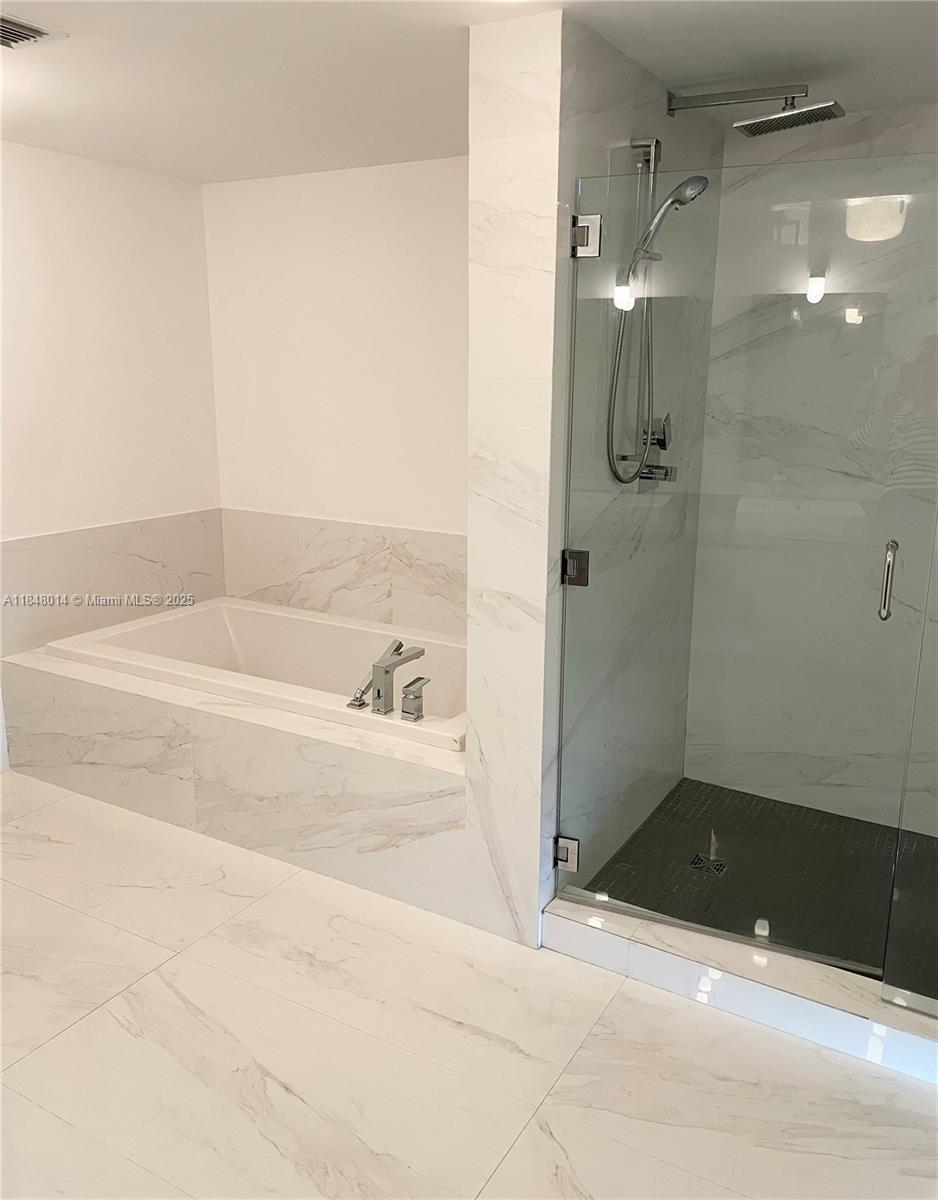 400 Sunny Isles Blvd #1002, Sunny Isles Beach FL 33160