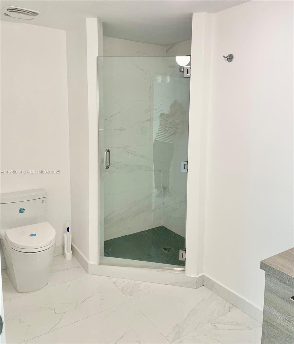 400 Sunny Isles Blvd #1002, Sunny Isles Beach FL 33160