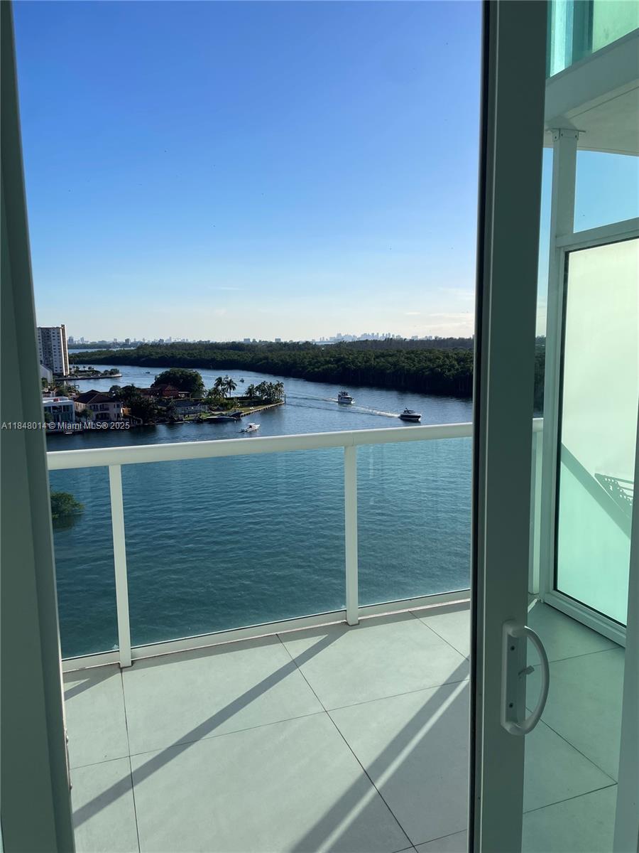 400 Sunny Isles Blvd #1002, Sunny Isles Beach FL 33160