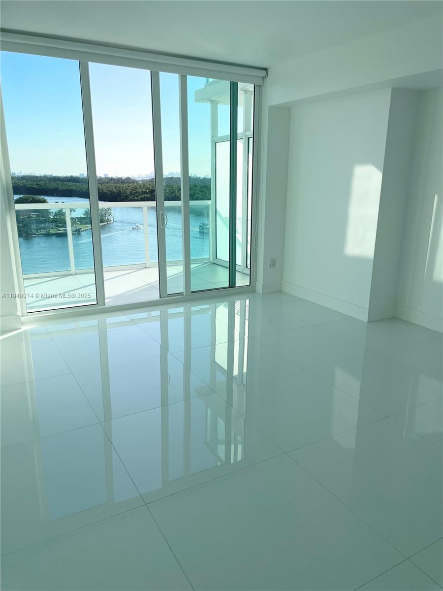 400 Sunny Isles Blvd #1002, Sunny Isles Beach FL 33160