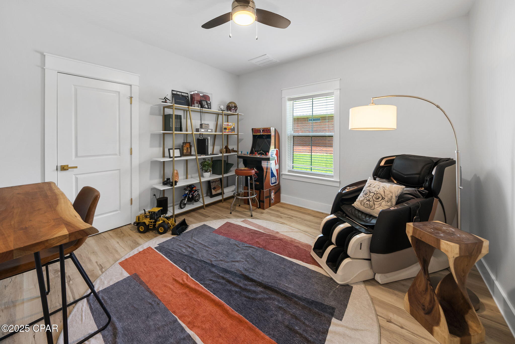 Image 36 For 811 College Oaks Lane