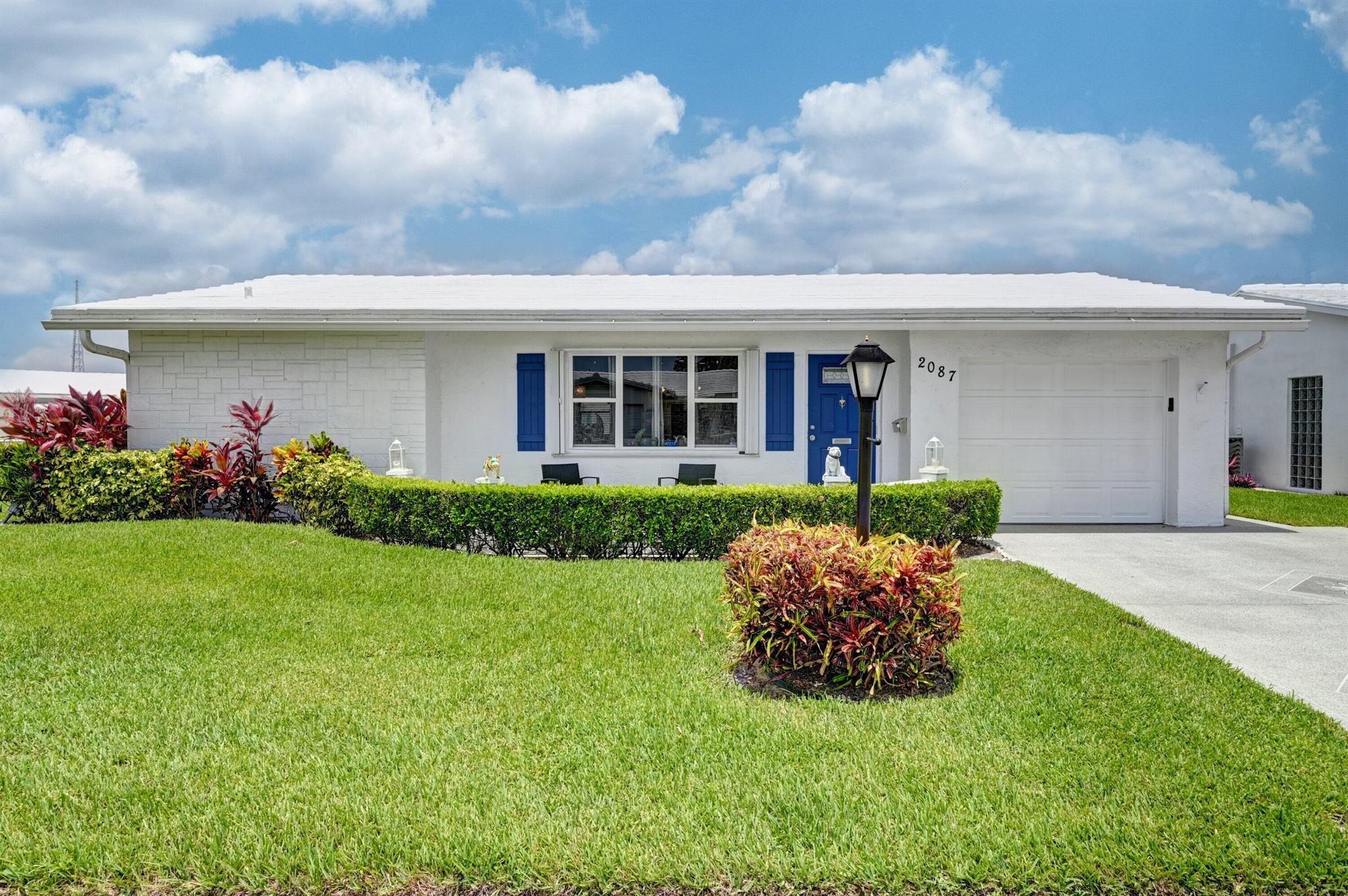 Palm Beach Leisureville S