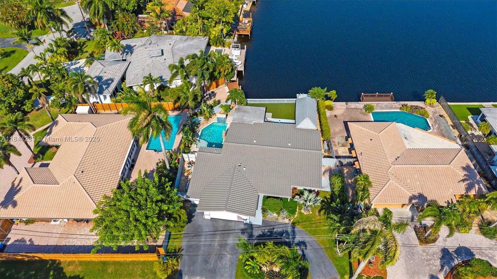 4260 16th Ter, Oakland Park, Florida 33334