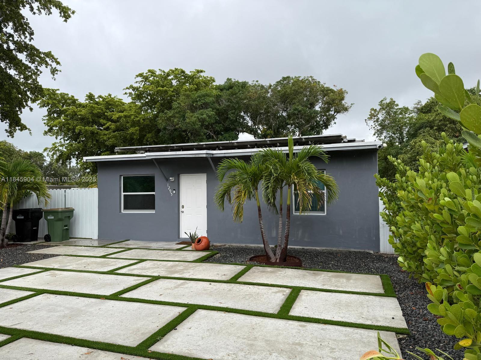 Property photo # 0