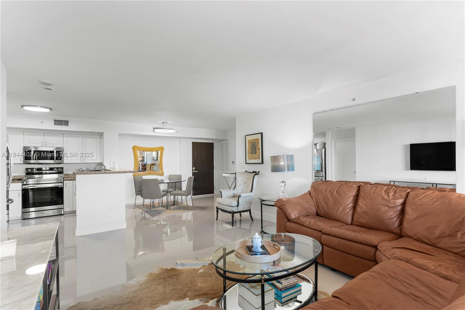 Property photo # 0
