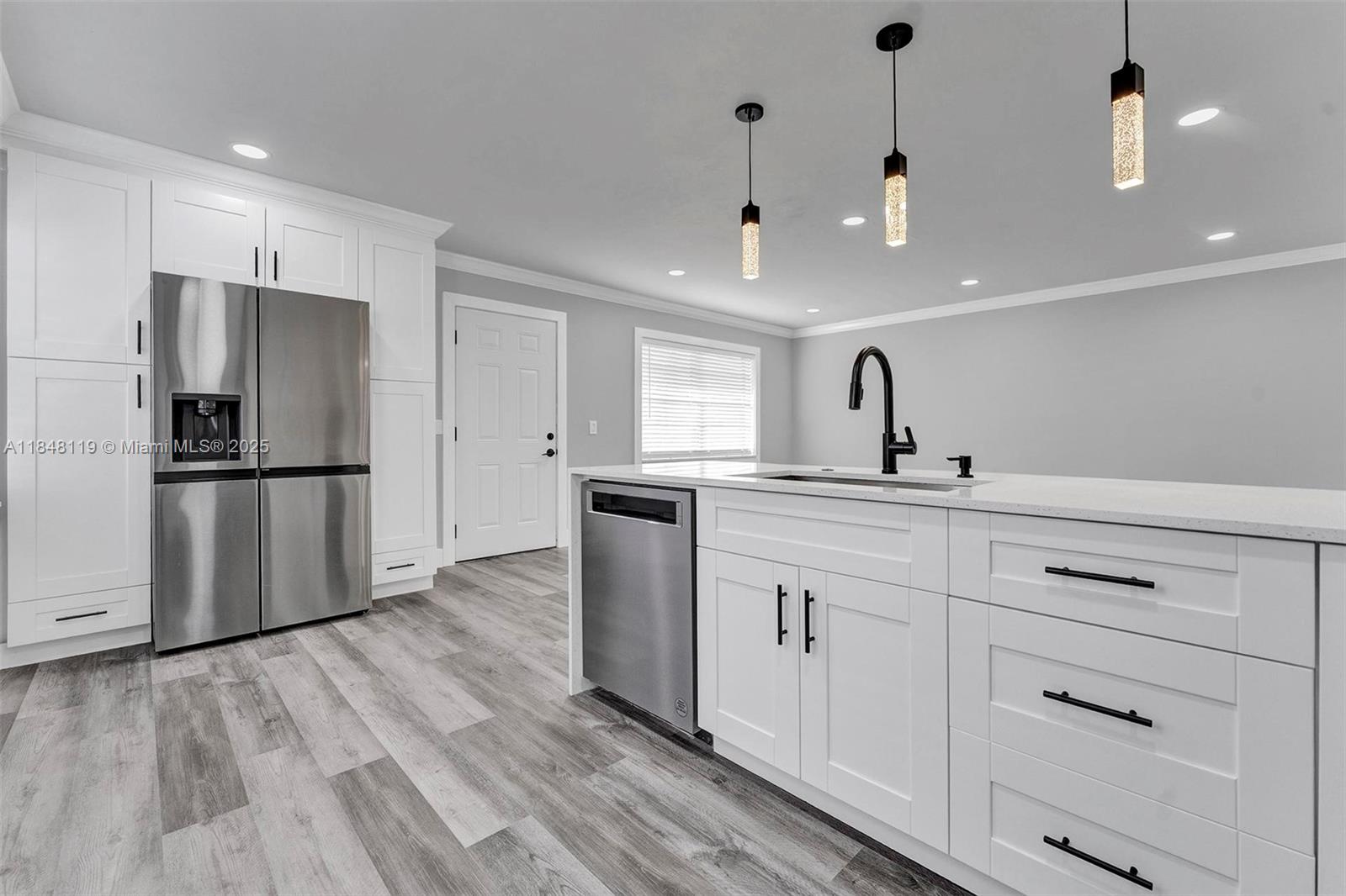 Property photo # 4
