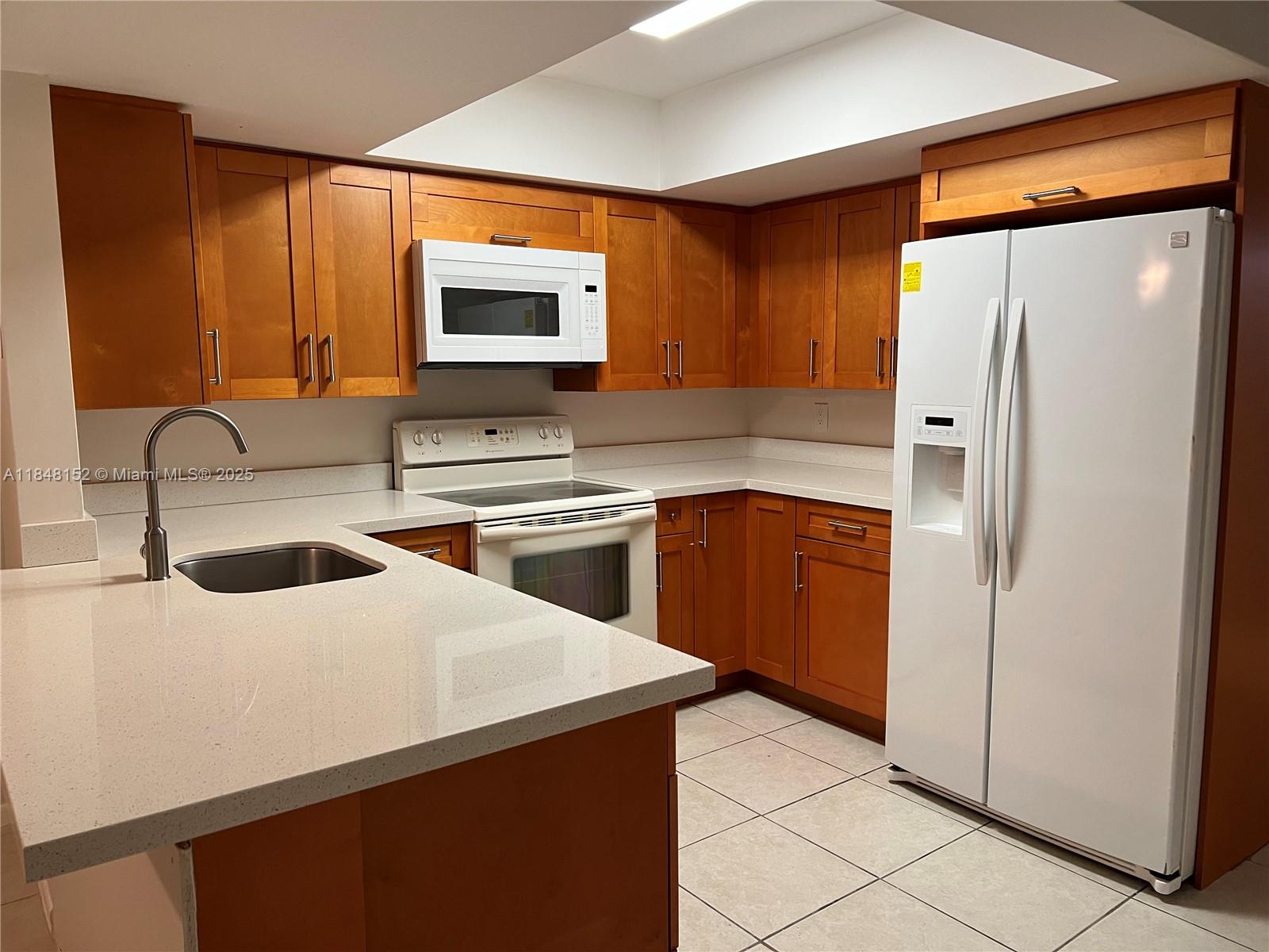 Property photo # 4