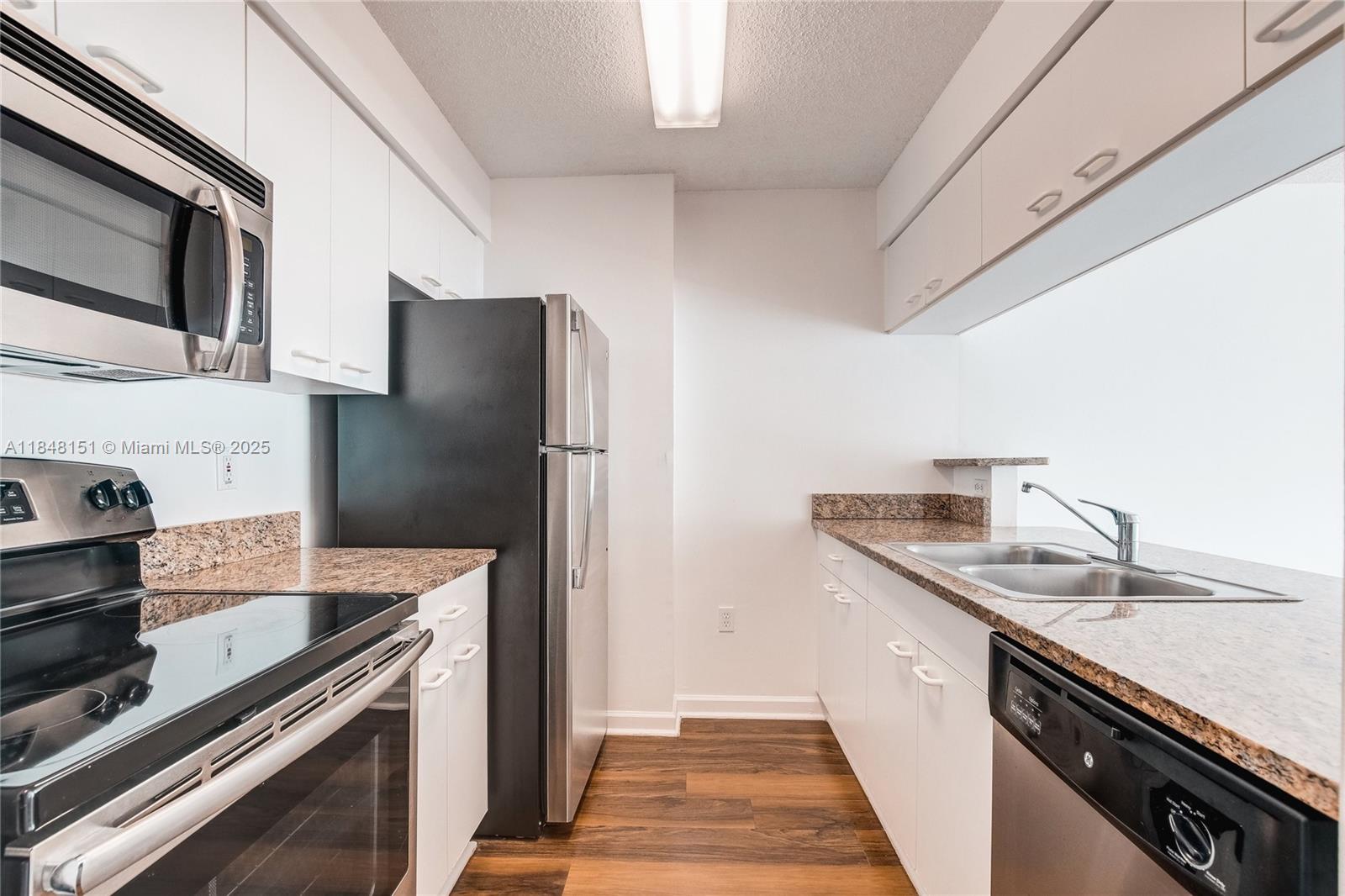 Property photo # 4