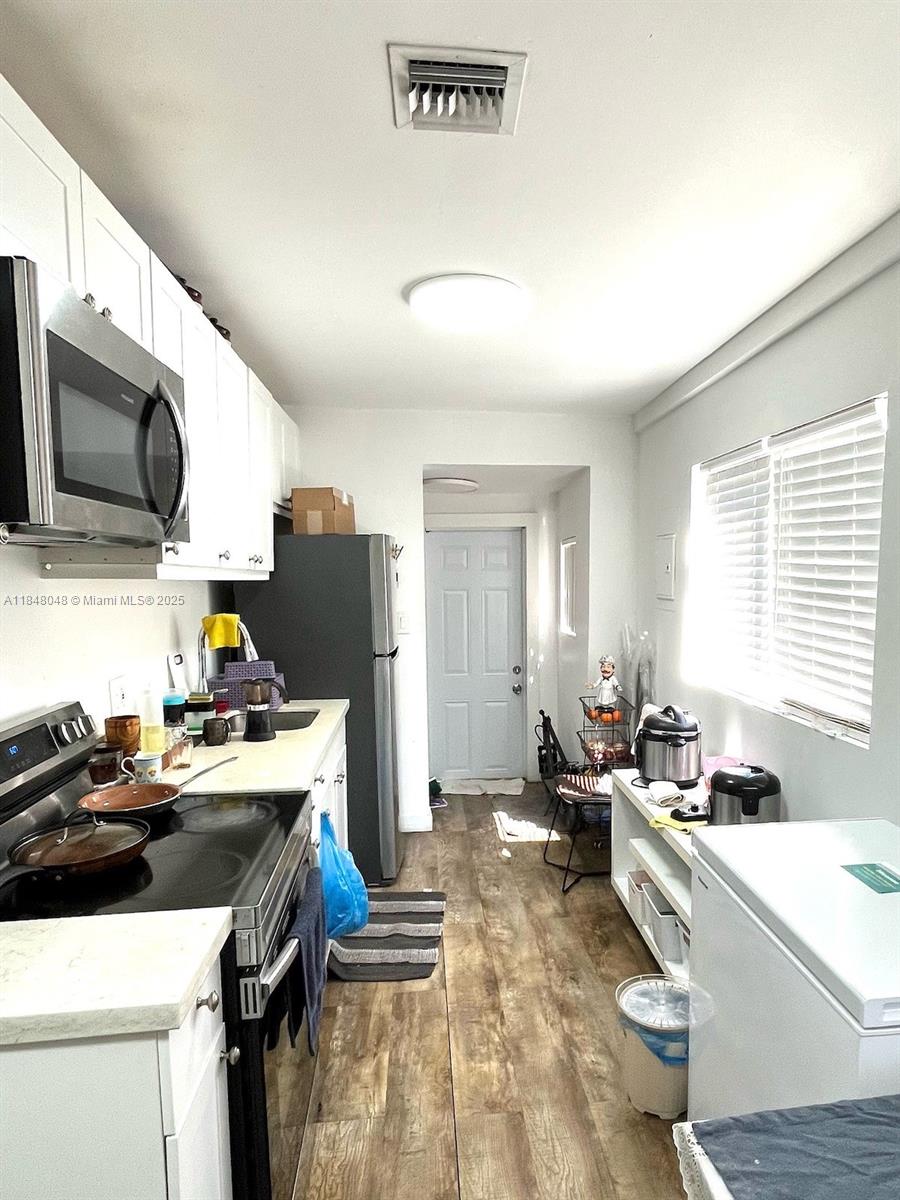 Property photo # 6
