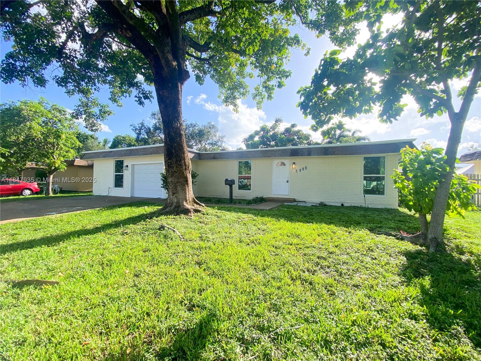 Property photo # 6