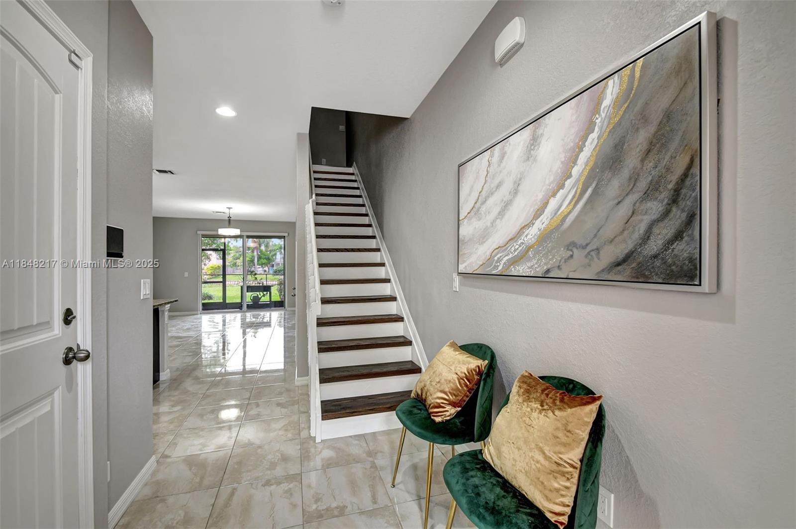 Property photo # 4