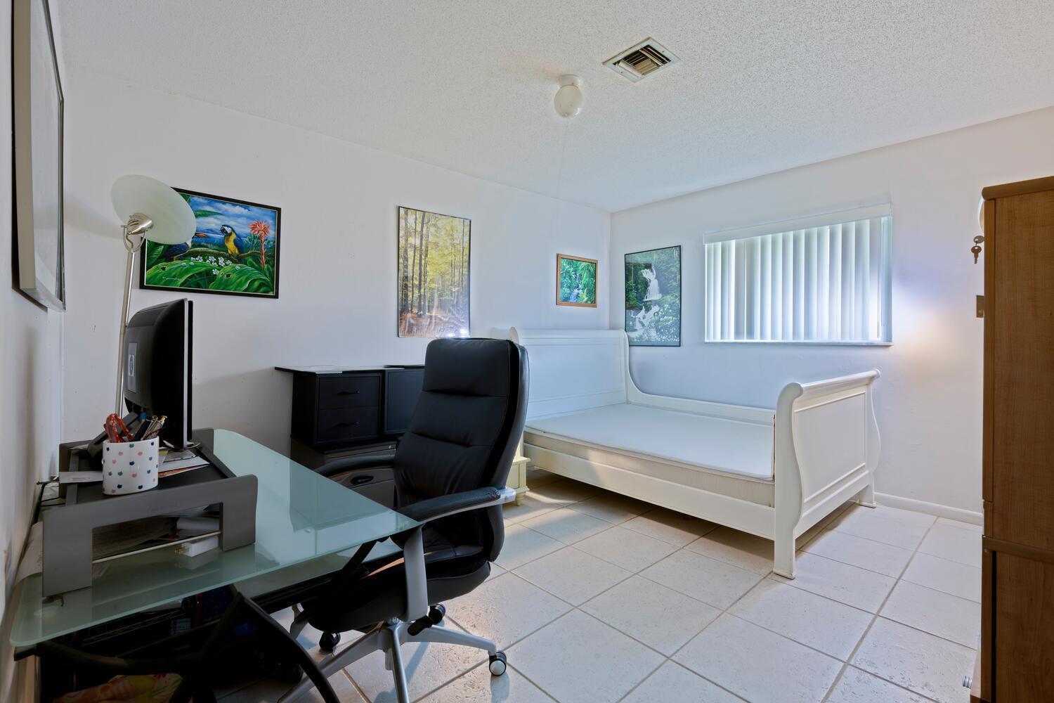 Image to showcase the property located at 3884 Lighthouse Drive