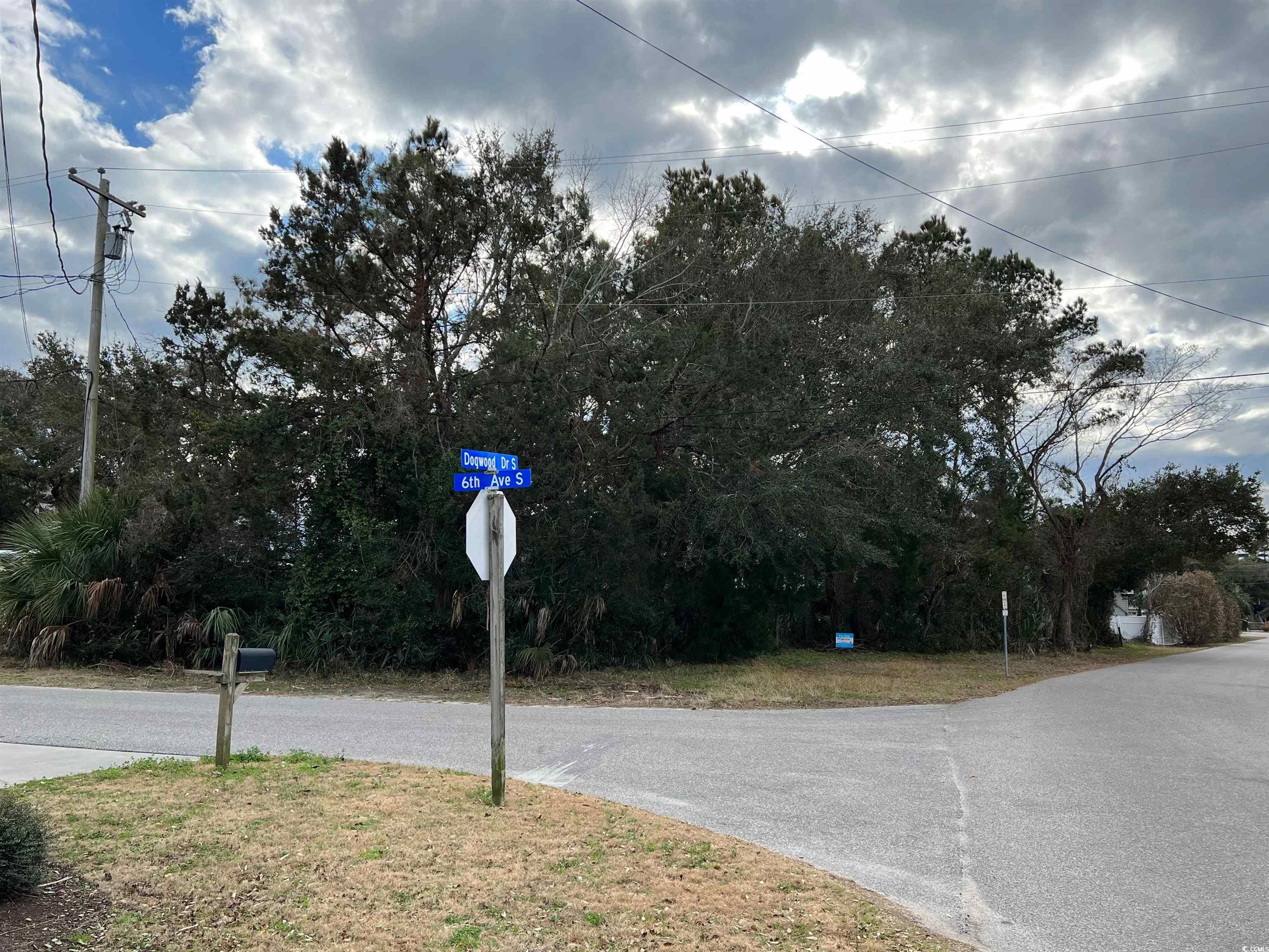 601 S Dogwood Dr. Surfside Beach, SC 29575