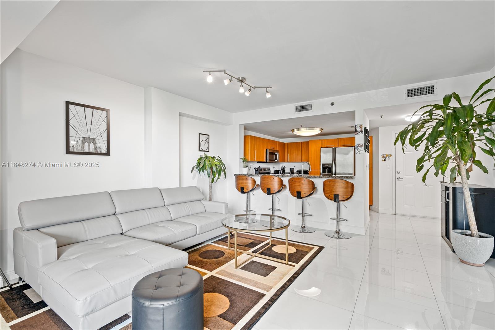 Property photo # 9