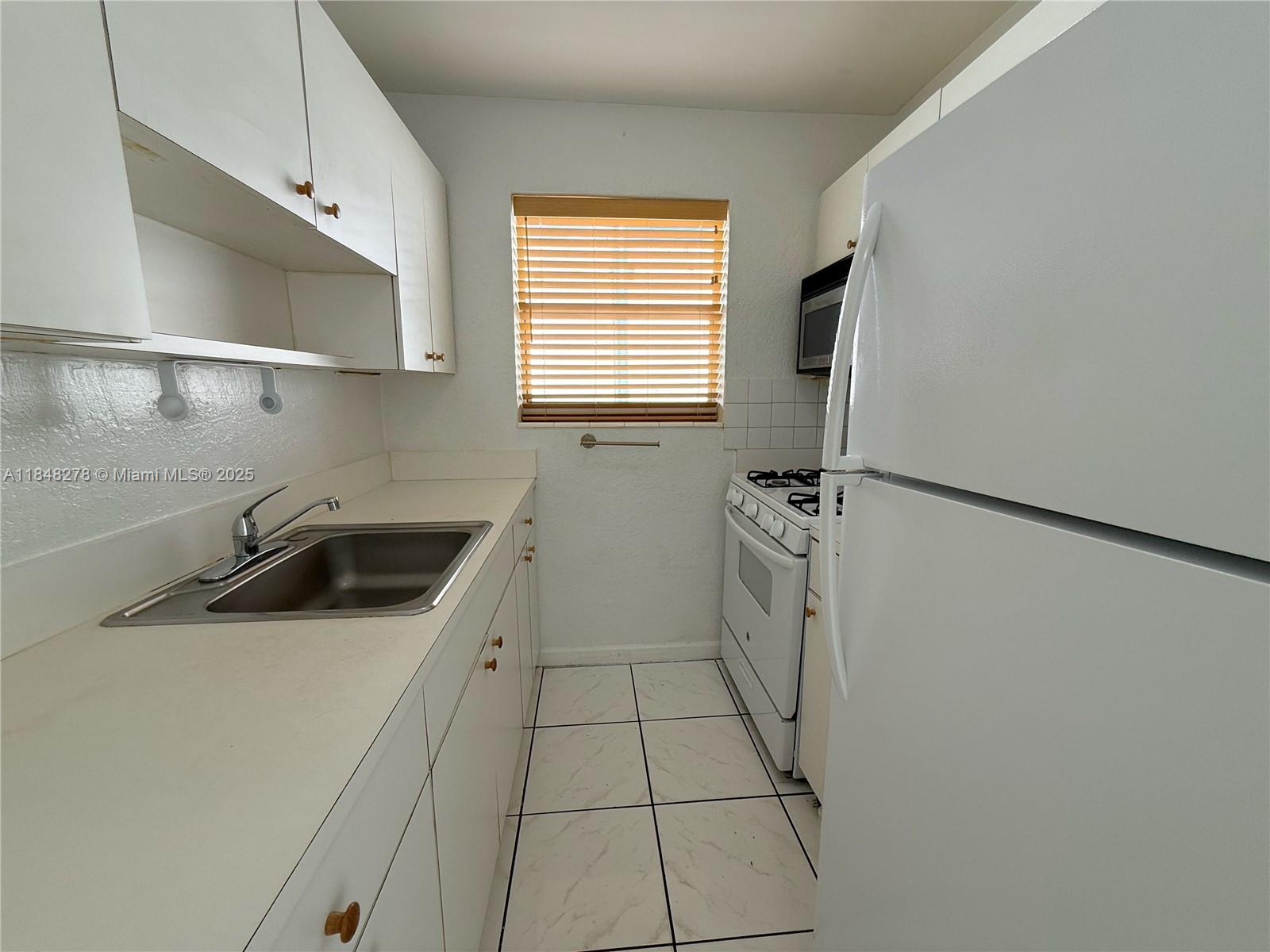 Property photo # 7