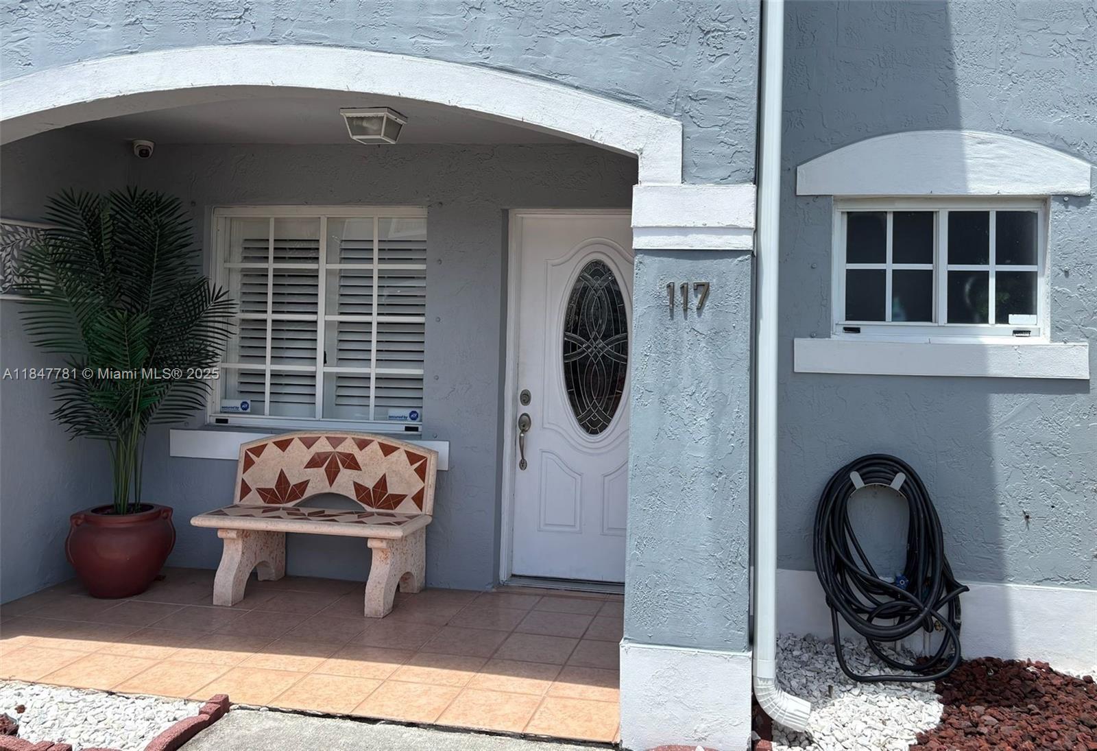Property photo # 0
