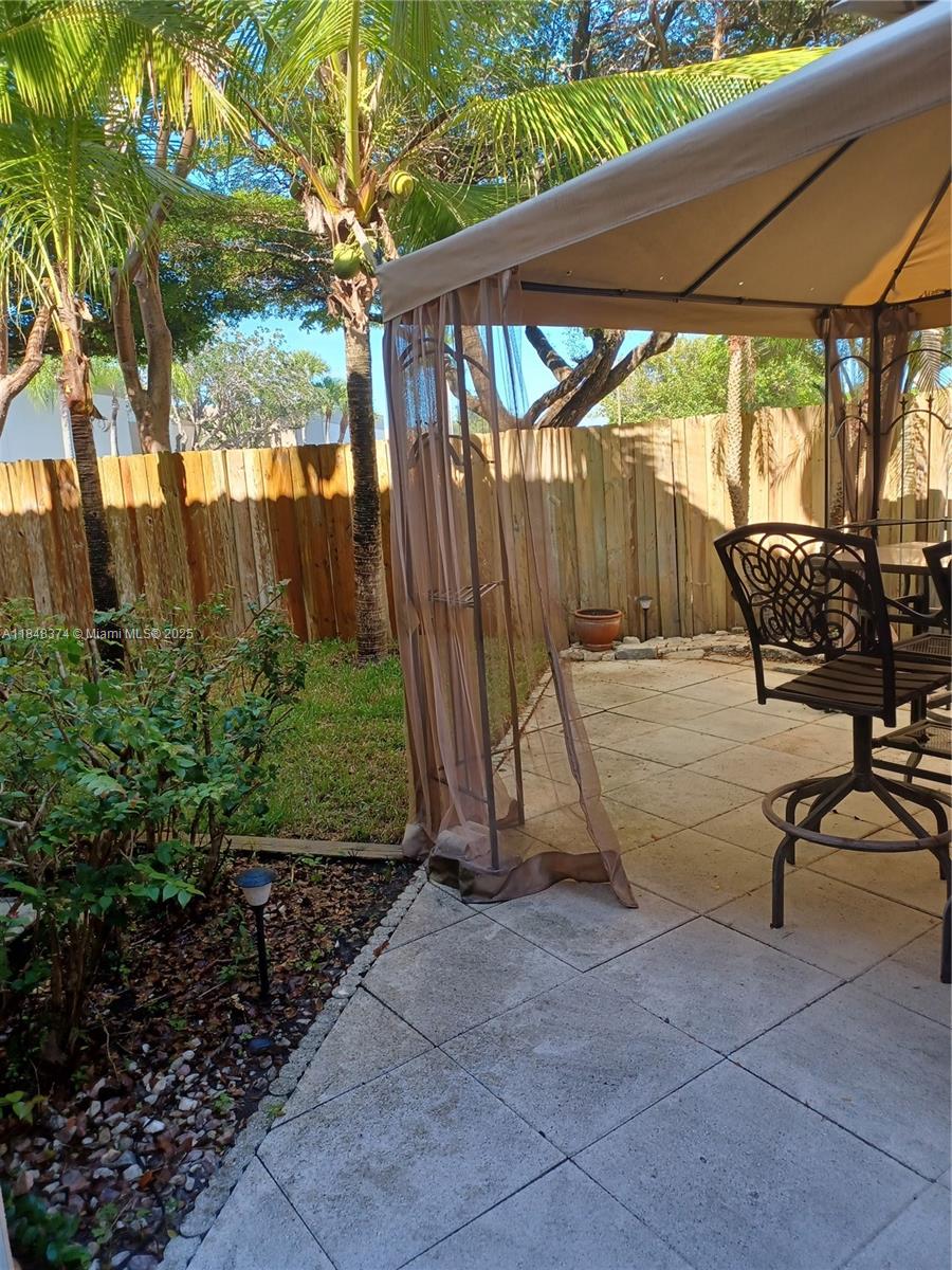Property photo # 4