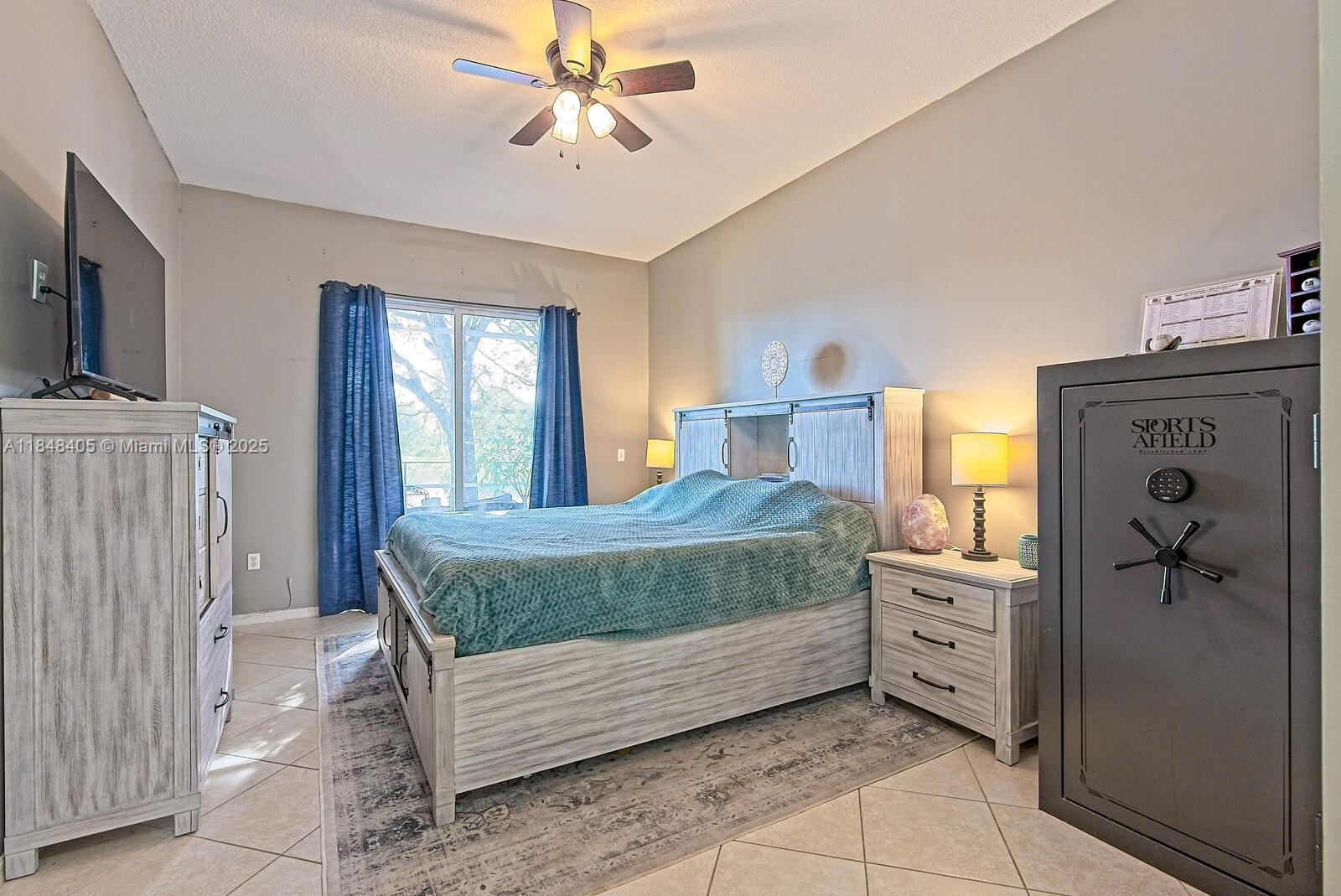 Property photo # 9