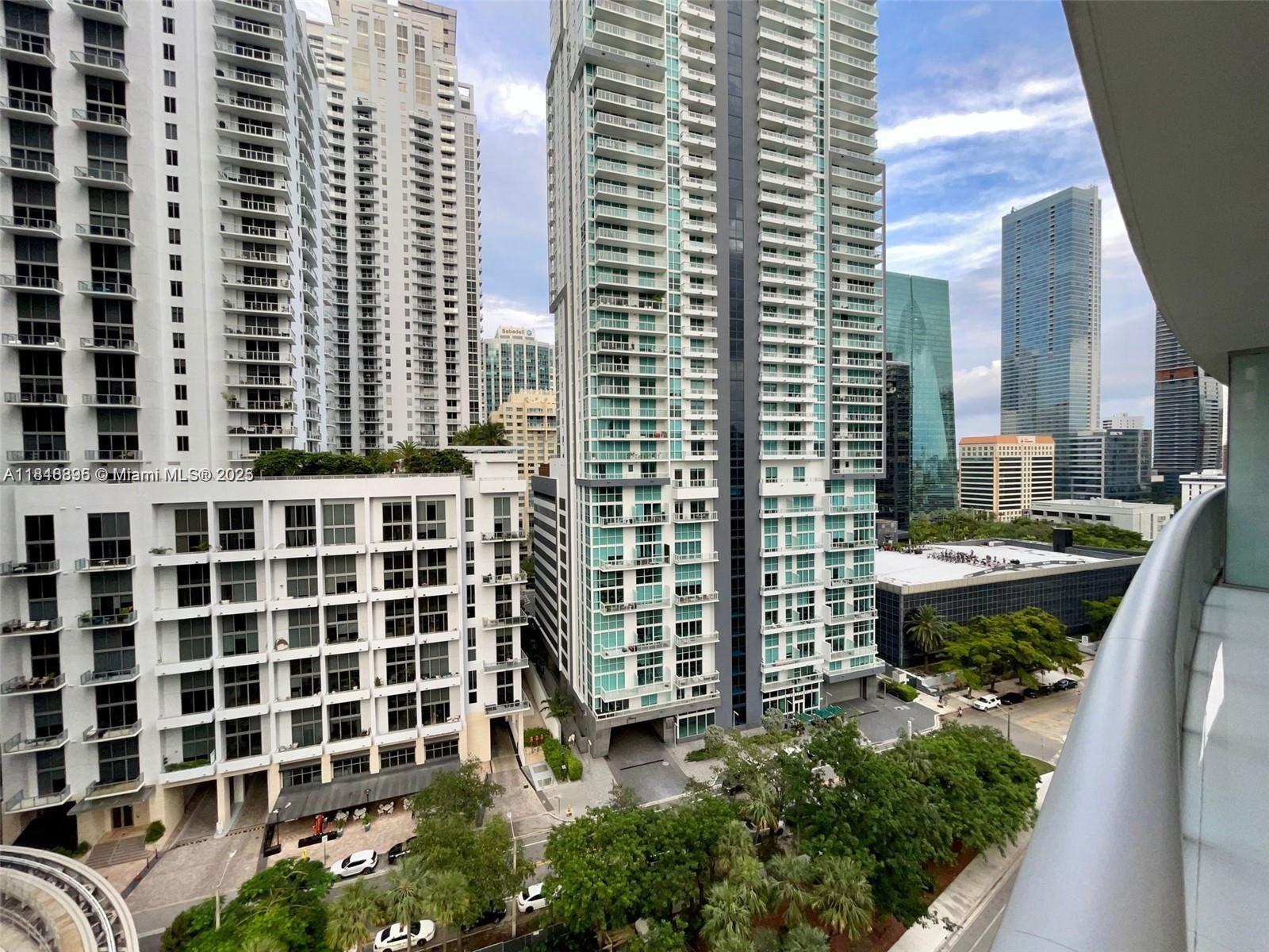 1100 S Miami Ave #1210, Miami FL 33130