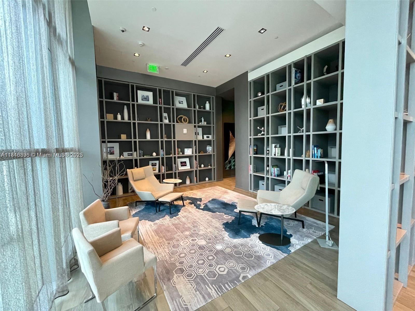 1100 S Miami Ave #1210, Miami FL 33130