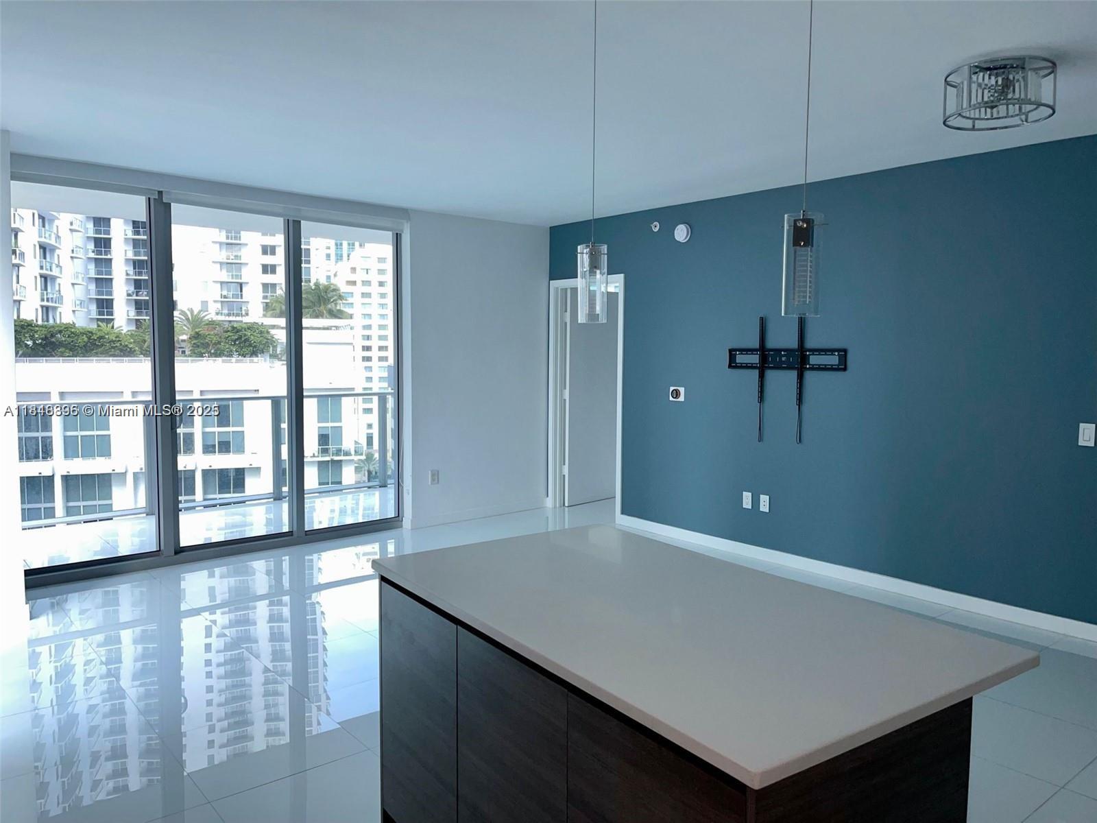 1100 S Miami Ave #1210, Miami FL 33130